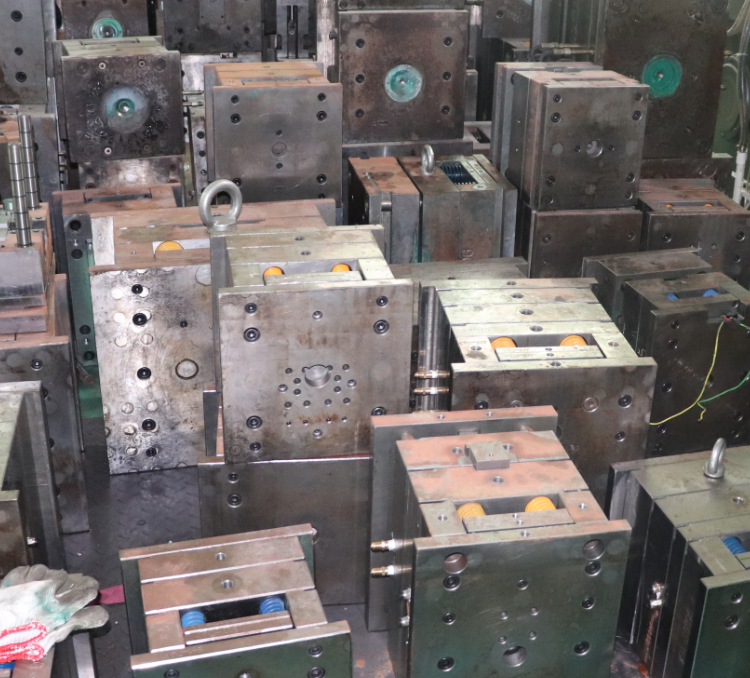 硅膠制品為什么要先開樣品模具？